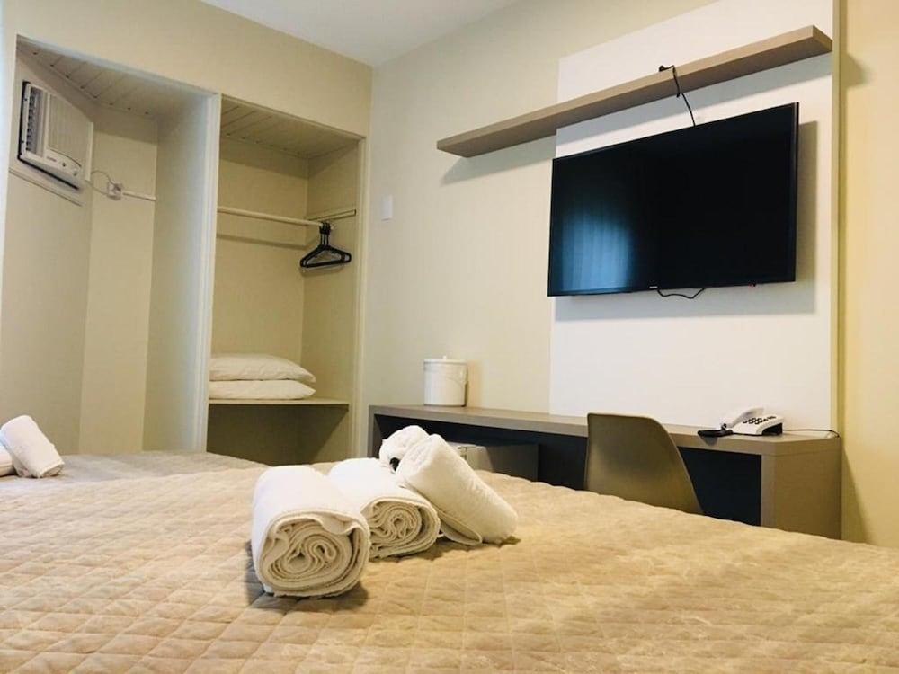 Caravaggio Praia Hotel Florianópolis Esterno foto